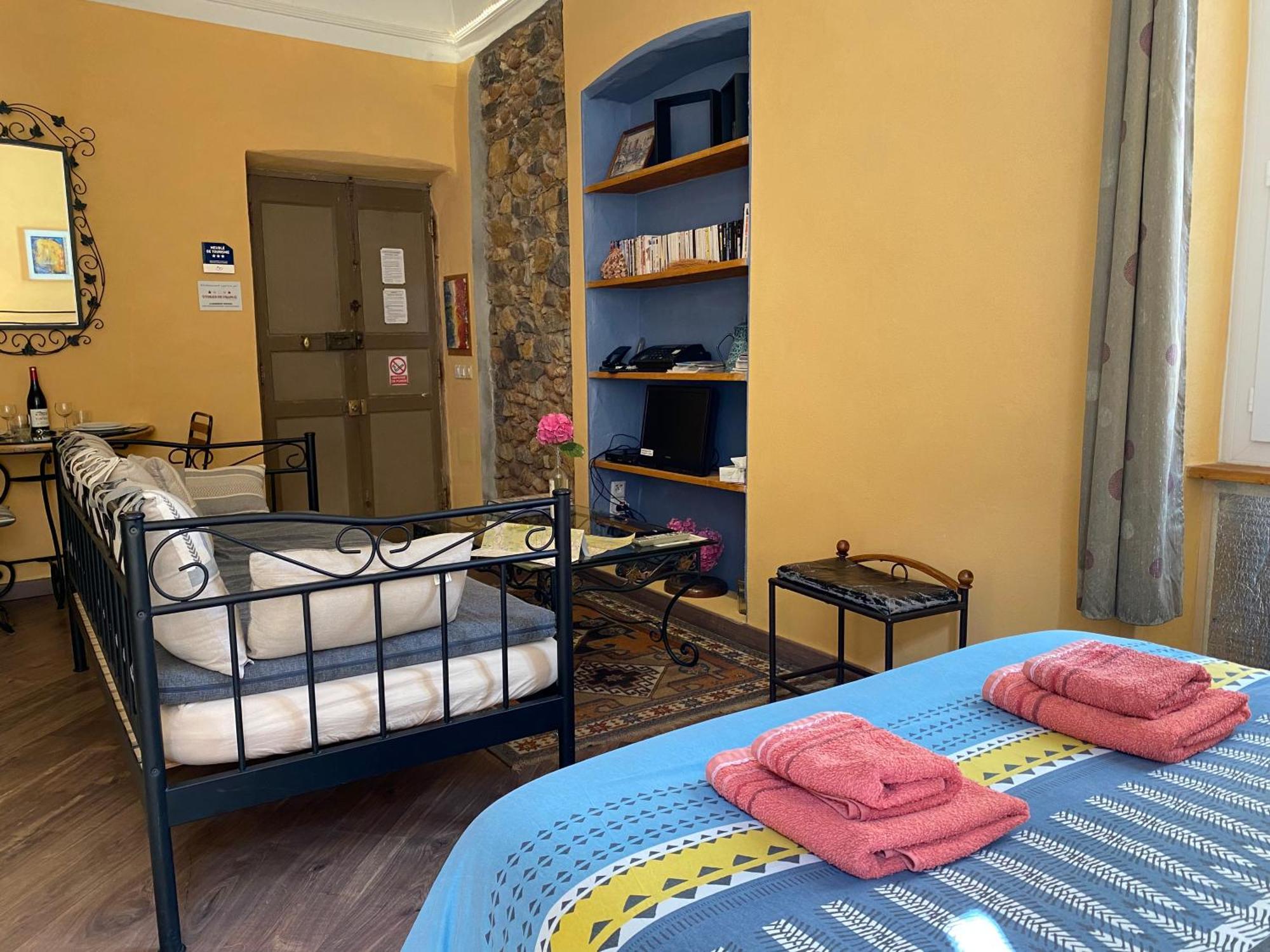 Bédarieux Residence Verdi - Appartements Meubles En Centre Ville מראה חיצוני תמונה