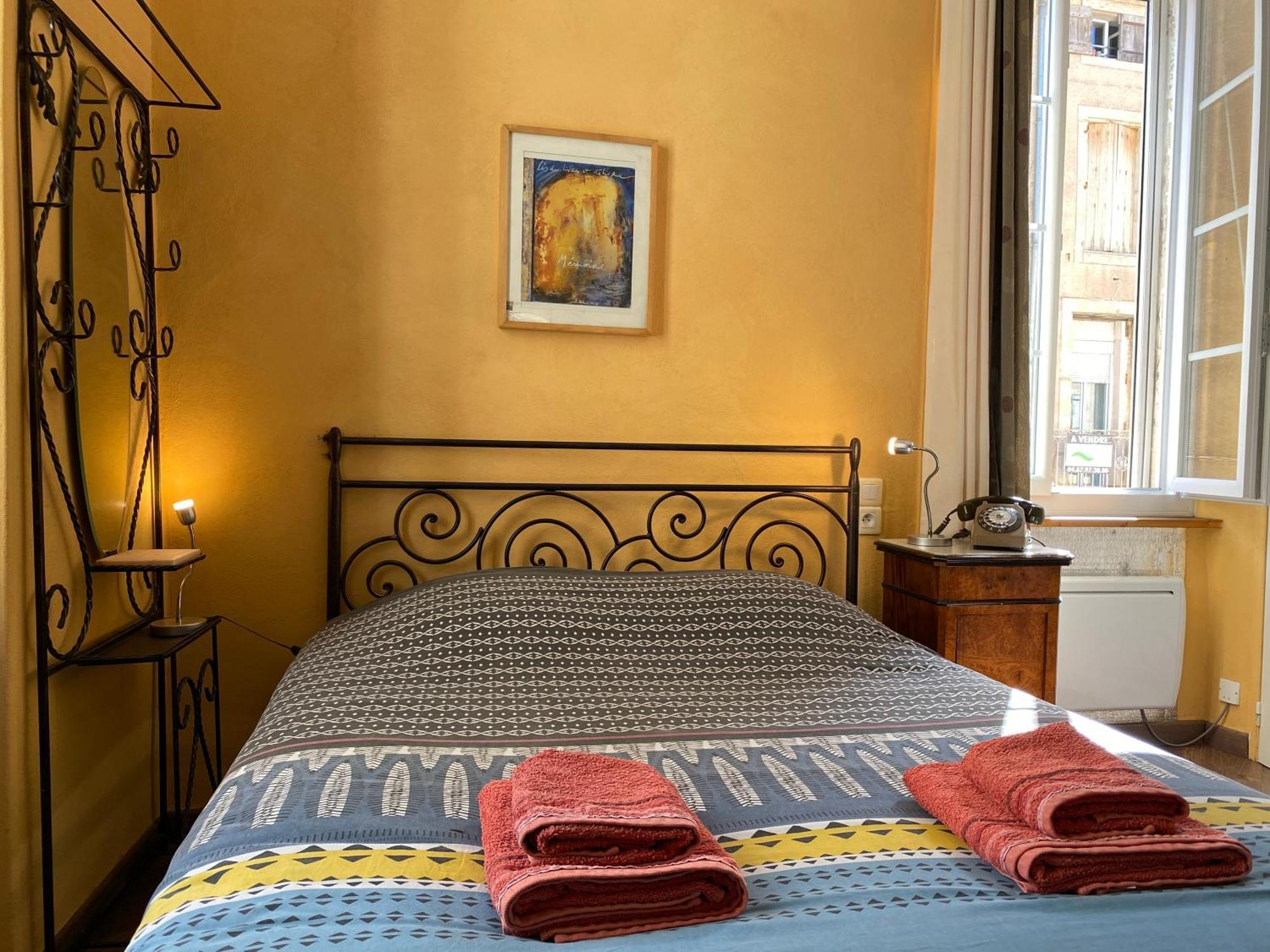 Bédarieux Residence Verdi - Appartements Meubles En Centre Ville מראה חיצוני תמונה