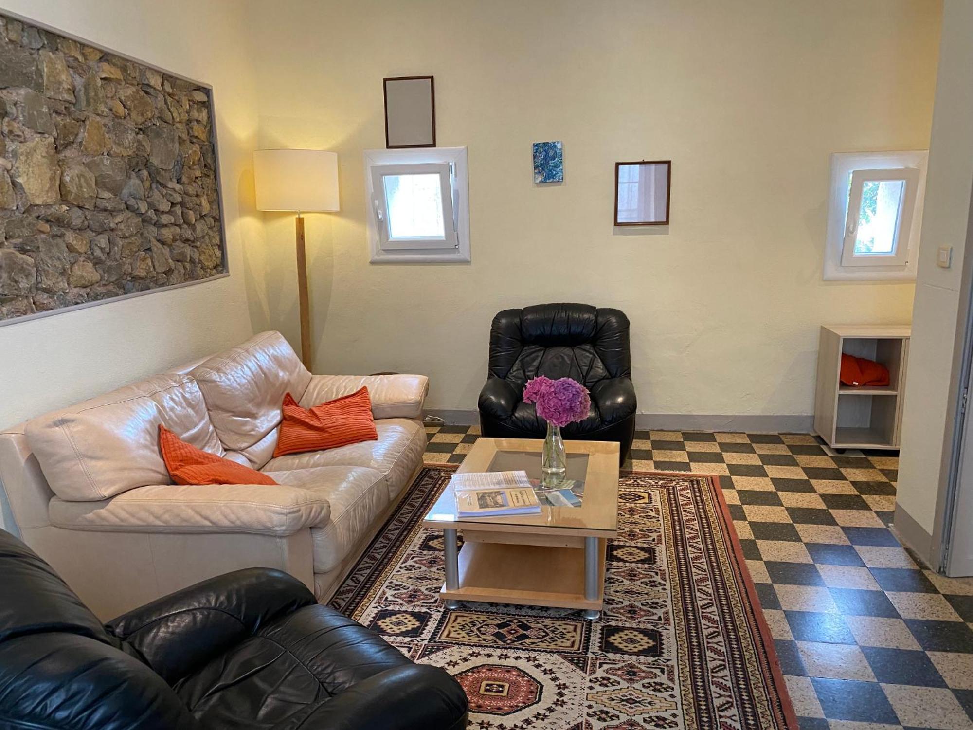 Bédarieux Residence Verdi - Appartements Meubles En Centre Ville מראה חיצוני תמונה