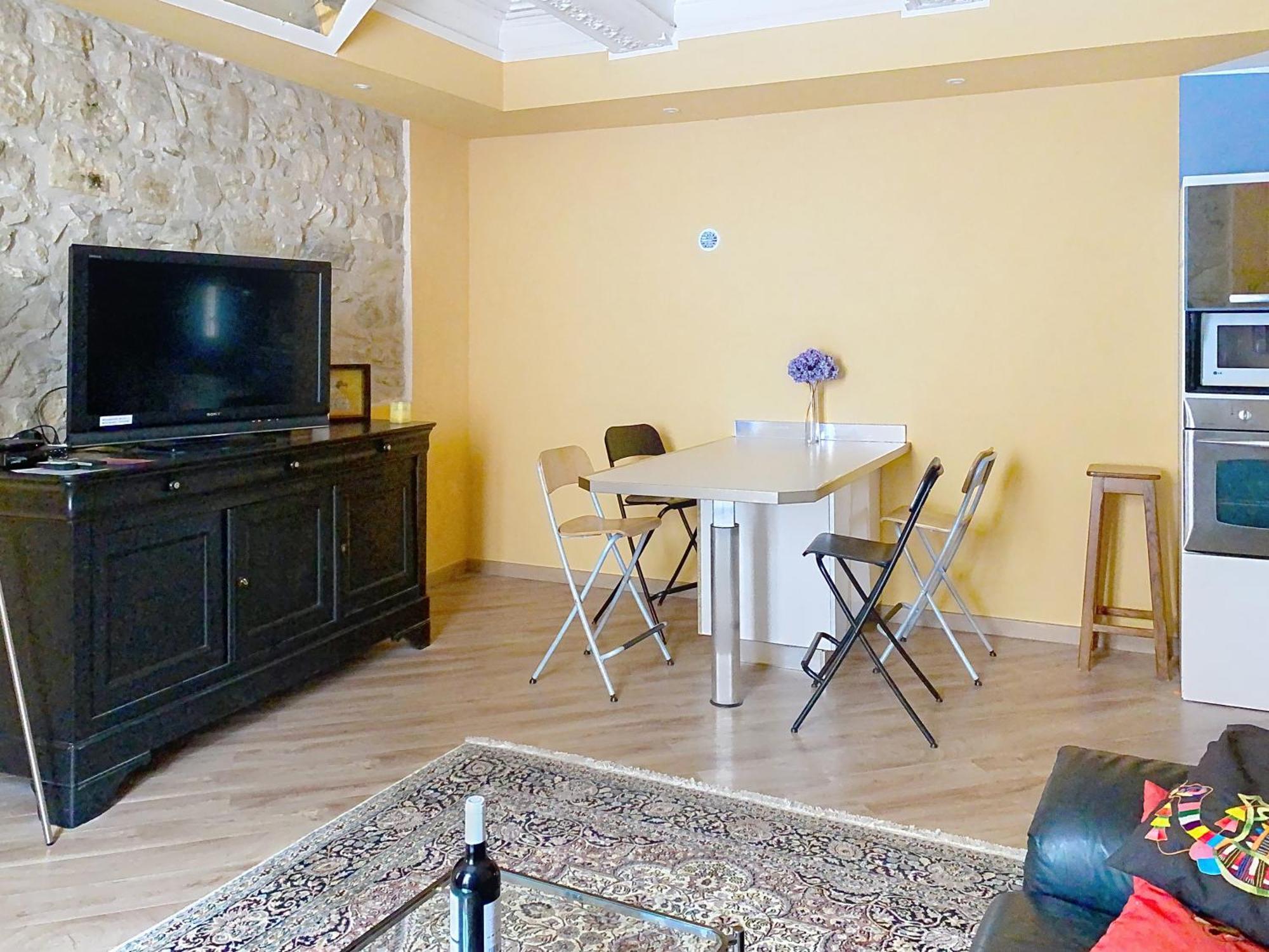 Bédarieux Residence Verdi - Appartements Meubles En Centre Ville מראה חיצוני תמונה